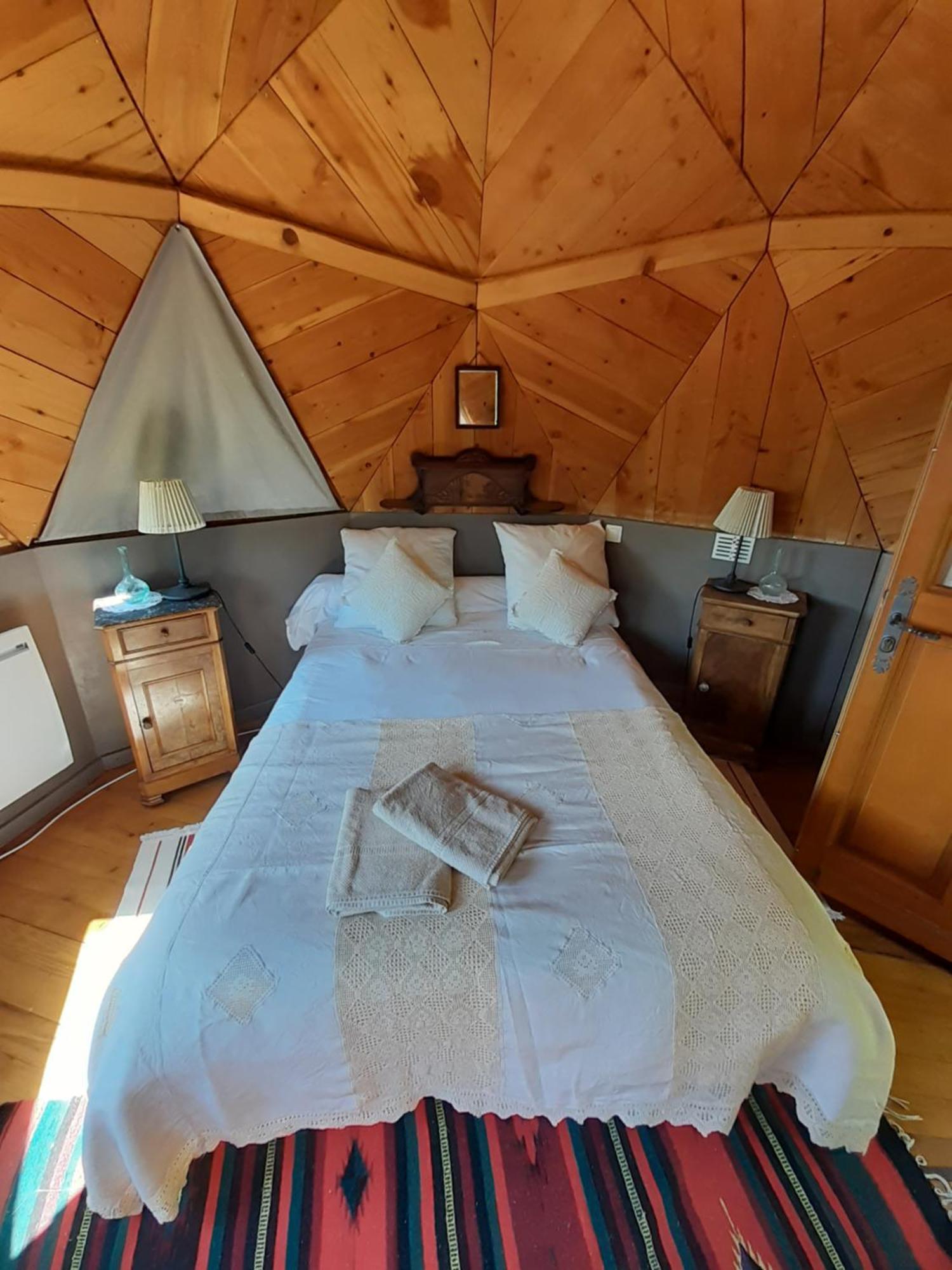 L'Oriel Du Senepy Guest House La Motte-d'Aveillans ภายนอก รูปภาพ